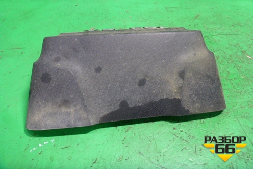 Накладка декоративная на двигатель (задняя 4.2л BAR) (7L6103927A) для Volkswagen Touareg c 2002-2010г (Туарег)