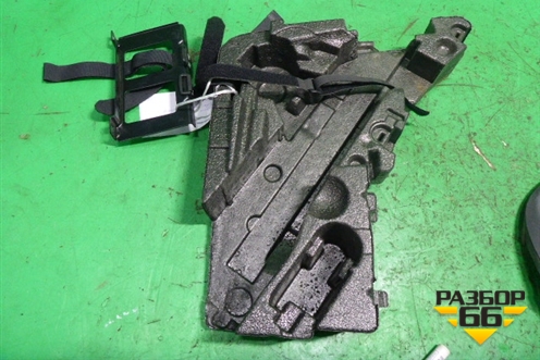 Ящик инструментальный в багажник (7L0012112) для Volkswagen Touareg c 2002-2010г (Туарег)