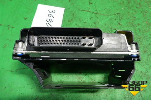 Блок управления раздаточной коробкой (0AD927755BE) для Volkswagen Touareg c 2002-2010г (Туарег)