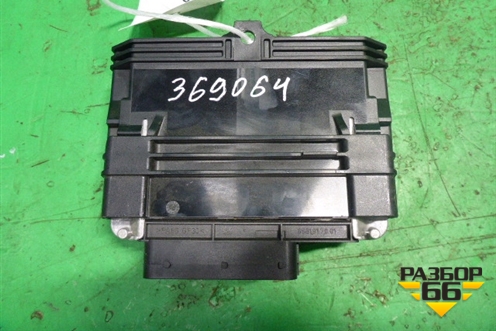 Блок управления раздаточной коробкой (0AD927755BE) для Volkswagen Touareg c 2002-2010г (Туарег)