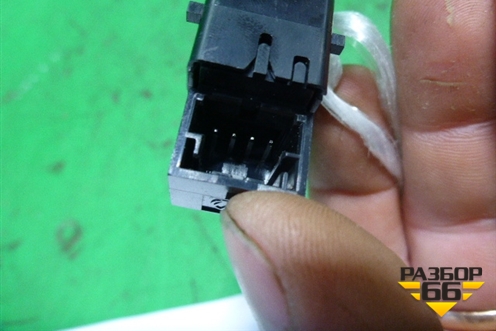 Кнопка центрального замка (7L6962125) для Volkswagen Touareg c 2002-2010г (Туарег)