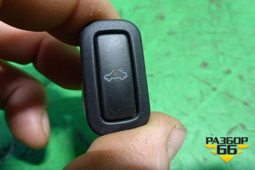 Кнопка (6Q0962109A) для Volkswagen Touareg c 2002-2010г (Туарег)