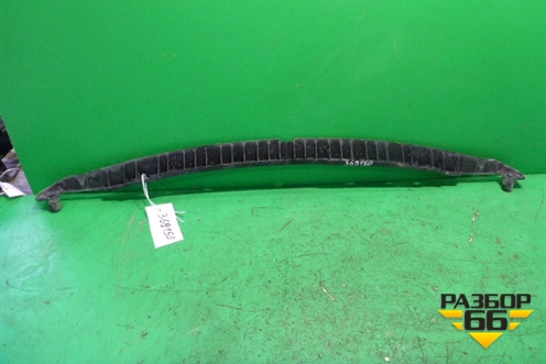 Кронштейн заднего бампера центральный (7L6807863B) для Volkswagen Touareg c 2002-2010г (Туарег)