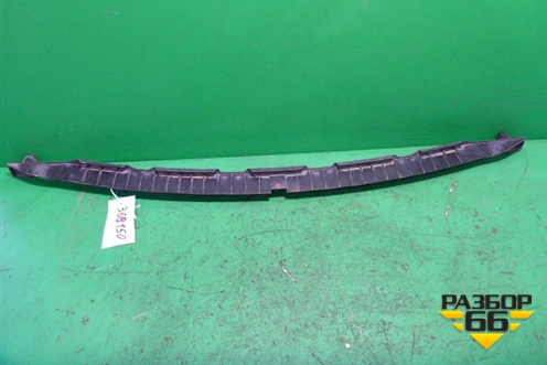 Кронштейн заднего бампера центральный (7L6807863B) для Volkswagen Touareg c 2002-2010г (Туарег)