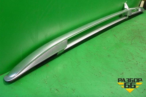 Рейлинг на крышу правый для Volkswagen Touareg c 2002-2010г (Туарег)