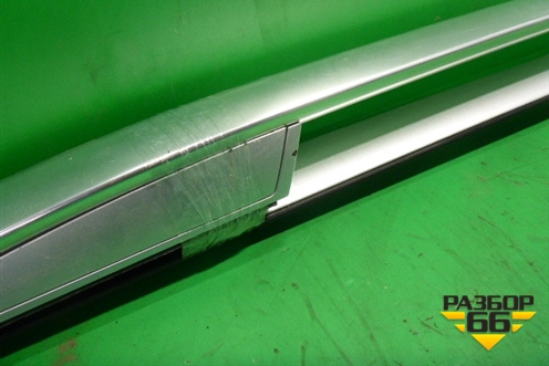 Рейлинг на крышу правый для Volkswagen Touareg c 2002-2010г (Туарег)