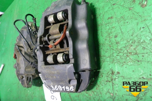 Комплект суппортов (задние Brembo 4-х поршневые) для Volkswagen Touareg c 2002-2010г (Туарег)