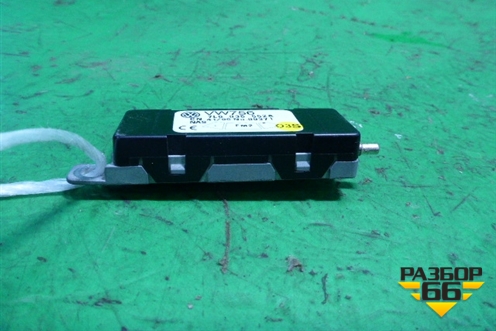 Антенна электрическая (усилитель) (7L6035552A) для Volkswagen Touareg c 2002-2010г (Туарег)