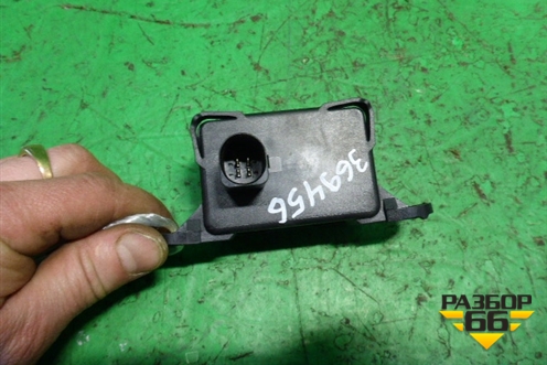 Датчик ускорения (7H0907652A) для Volkswagen Touareg c 2002-2010г (Туарег)