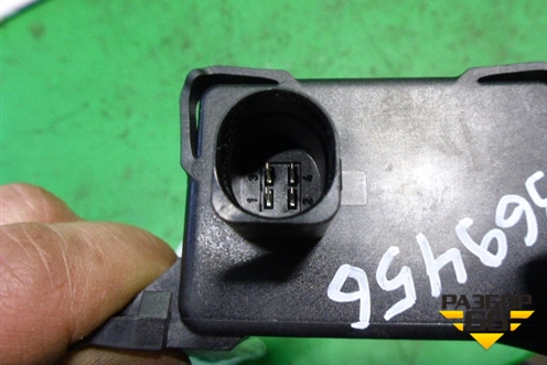 Датчик ускорения (7H0907652A) для Volkswagen Touareg c 2002-2010г (Туарег)