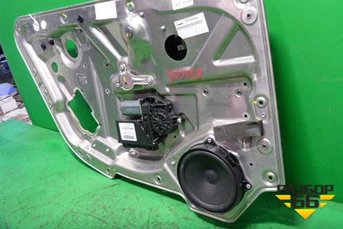 Стеклоподъёмник электрический задний левый (в сборе под доводчик Long) для Volkswagen Phaeton с 2002-2014г (Фаетон)