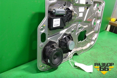 Стеклоподъёмник электрический передний правый (в сборе под доводчик) для Volkswagen Phaeton с 2002-2014г (Фаетон)