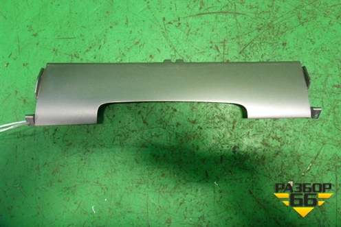 Накладка на щиток приборов (нижняя) (3D1858061D) для Volkswagen Phaeton с 2002-2014г (Фаетон)