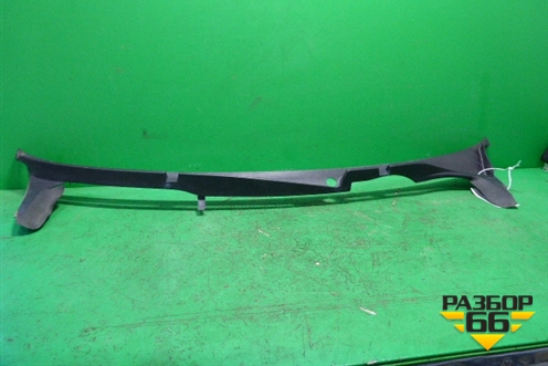 Решетка стеклоочистителей (3D1819415C) для Volkswagen Phaeton с 2002-2014г (Фаетон)