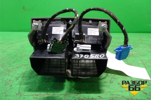 Модуль управления климатической установкой (задний в сборе) для Volkswagen Phaeton с 2002-2014г (Фаетон)