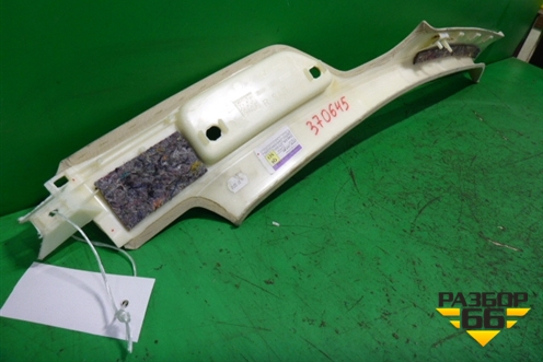 Обшивка стойки лобового стекла правая (бежевая) (3D0867234R) для Volkswagen Phaeton с 2002-2014г (Фаетон)