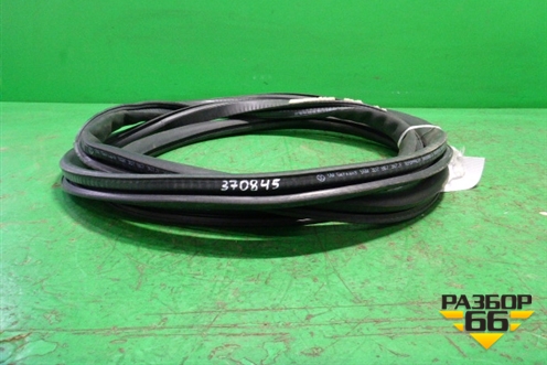 Уплотнитель двери (задней левой на кузов) (3D7867367F) для Volkswagen Phaeton с 2002-2014г (Фаетон)