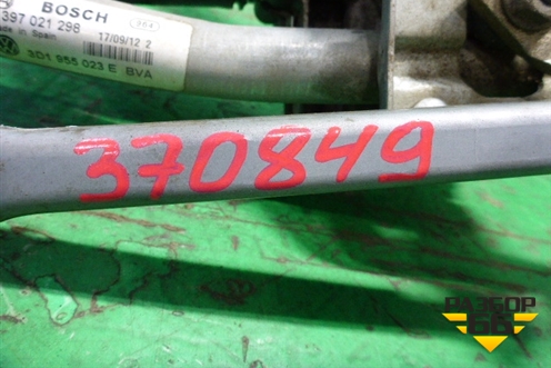 Трапеция стеклоочистителей (левая в сборе) для Volkswagen Phaeton с 2002-2014г (Фаетон)