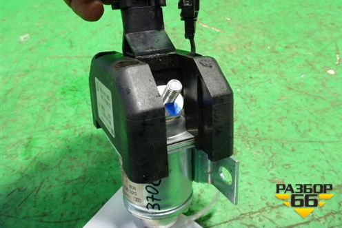 Пиропатрон на аккумулятор (3D0919433) для Volkswagen Phaeton с 2002-2014г (Фаетон)