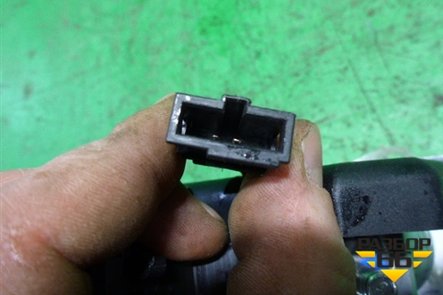 Пиропатрон на аккумулятор (3D0919433) для Volkswagen Phaeton с 2002-2014г (Фаетон)