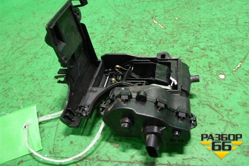 Моторчик замка крышки багажника (на камеру) (A0997500060) для Mercedes Benz S-Klass C217 с 2013-2020г (С)