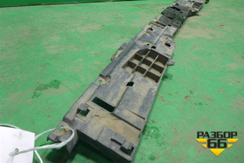 Кронштейн заднего бампера центральный (после 2012г) (5261560080) для Toyota Land Cruiser (200) с 2008г (Ленд Крузер)