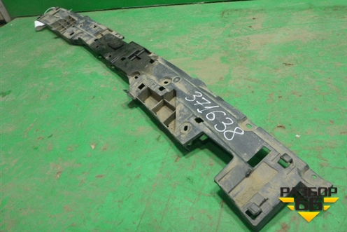 Кронштейн заднего бампера центральный (после 2012г) (5261560080) для Toyota Land Cruiser (200) с 2008г (Ленд Крузер)