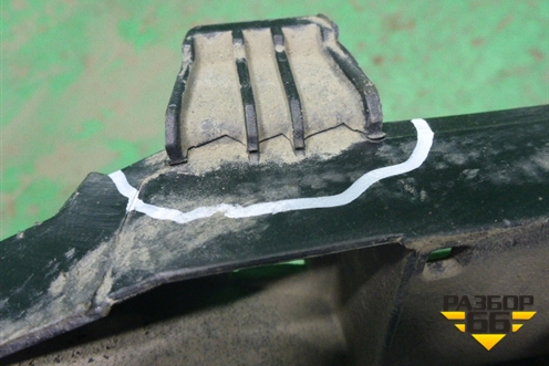 Кронштейн заднего бампера центральный (после 2012г) (5261560080) для Toyota Land Cruiser (200) с 2008г (Ленд Крузер)