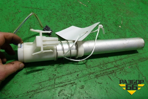 Датчик уровня топлива (правый) для Volkswagen Phaeton с 2002-2014г (Фаетон)