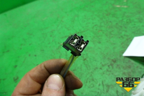 Датчик уровня топлива (правый) для Volkswagen Phaeton с 2002-2014г (Фаетон)