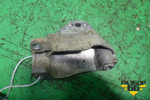 Кронштейн КПП (правый) (3D0399114M) для Volkswagen Phaeton с 2002-2014г (Фаетон)