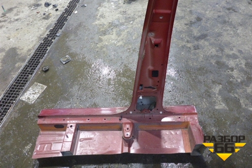 Порог со стойкой правый (5ти дверный кузов) (MN161584) для Mitsubishi Colt с 2004г