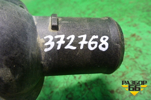 Фланец двигателя системы охлаждения (1.3л 4A90) (MN155852) для Mitsubishi Colt с 2004г (Кольт)