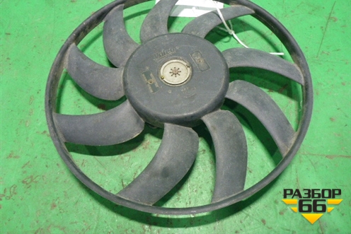 Вентилятор охлаждения радиатора (M134989) для Audi A4 (В8) с 2007-2015г (А4)