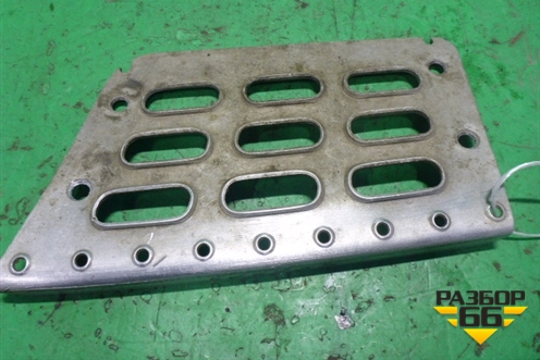 Подножка ступенька (правая нижняя) (20360789) для Volvo TRUCK FM с 2001-2013г (ФМ)