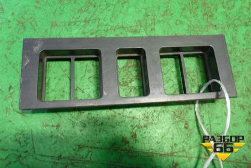 Рамка под кнопки  (3175615) для Volvo  TRUCK FM с 2001-2013г