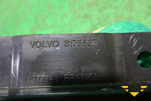Рамка под кнопки  (3175587) для Volvo  TRUCK FM с 2001-2013г