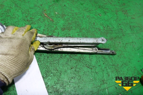 Стеклоподъёмник электрический передний правый (в сборе) для Mitsubishi L 200 c 2006-2015г (Л200)