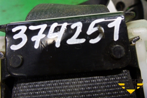 Ремень безопасности задний центральный для Mitsubishi L 200 c 2006-2015г (Л200)