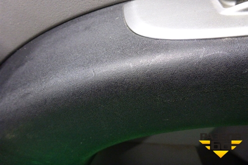 Обшивка двери задней правой под электрику для Mitsubishi L 200 c 2006-2015г (Л200)