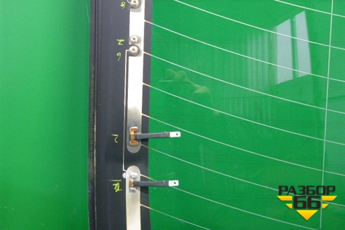 Стекло заднее (новое с подогревом) (C2Z7515) для Jaguar XF с 2007-2015г