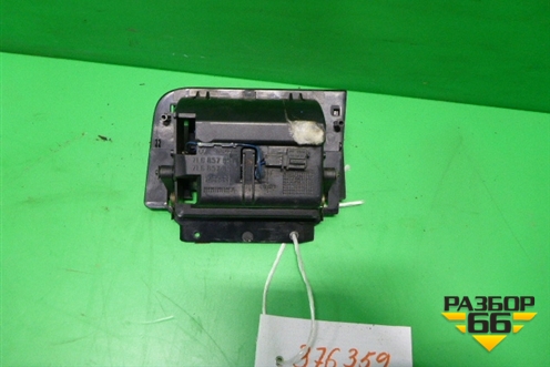 Пепельница (в заднюю дверь левая) (7L6857951) для Volkswagen Touareg c 2002-2010г (Туарег)