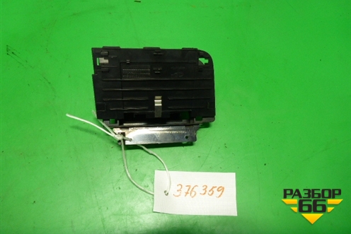 Пепельница (в заднюю дверь левая) (7L6857951) для Volkswagen Touareg c 2002-2010г (Туарег)