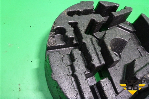 Ящик инструментальный в багажник (седан) (13327305) для Opel Insignia с 2008-2017г (Инсигниа)