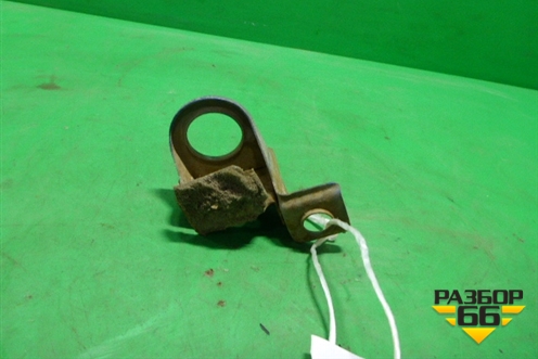 Кронштейн радиатора левый (нижний) (1351A017) для Mitsubishi L 200 c 2006-2015г (Л200)