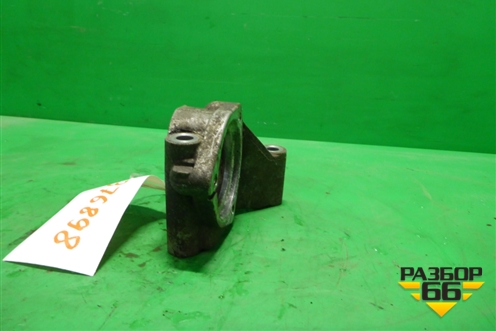 Кронштейн крепления привода (13228250) для Opel Insignia с 2008-2017г (Инсигниа)