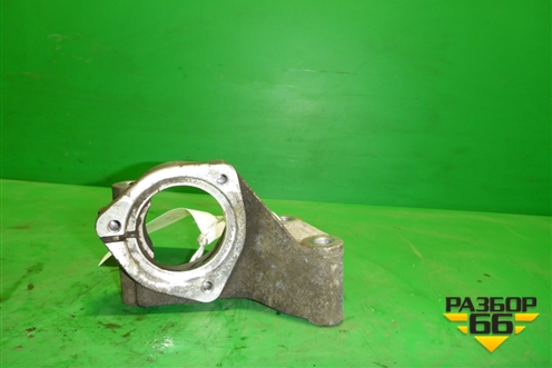 Кронштейн крепления привода (13228250) для Opel Insignia с 2008-2017г (Инсигниа)