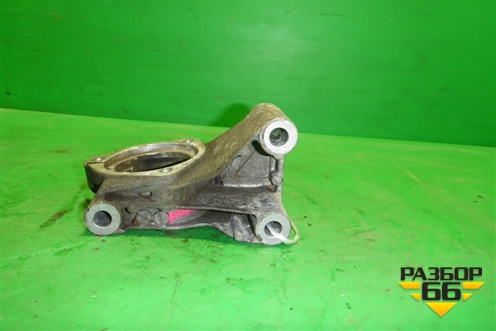 Кронштейн крепления привода (13228250) для Opel Insignia с 2008-2017г (Инсигниа)