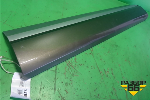 Накладка двери передней правой (S-Line) (4M0853960B) для Audi Q7 c 2015г (Ку 7)