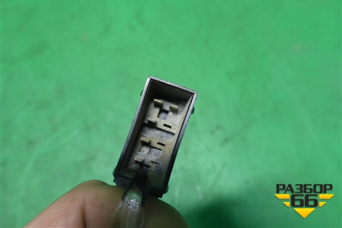 Кнопка (см фото) (81255030255) для MAN TGA 4-Series  с 2000-2008г (ТГА)